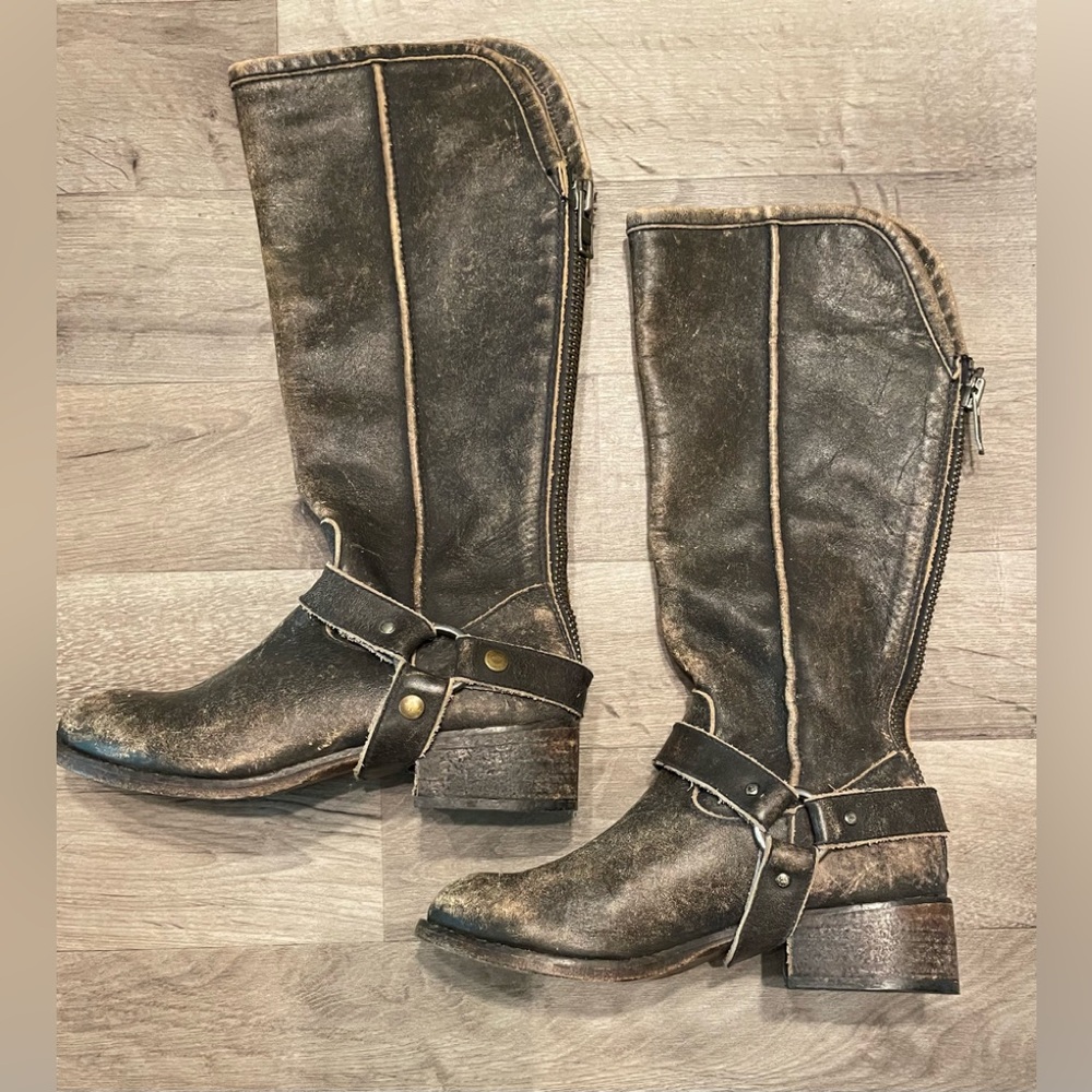 Circle G ladies 8.5 Riding biker Knee-High Boots